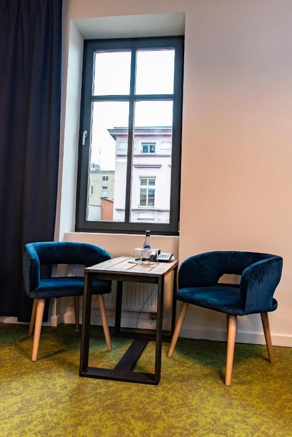 Metropol Hotel Śrem Kültér fotó